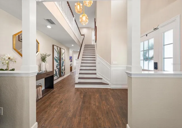 4th image of 1924 Dunloe Cir, Dunedin, FL 34698 | MLS# TB8539967