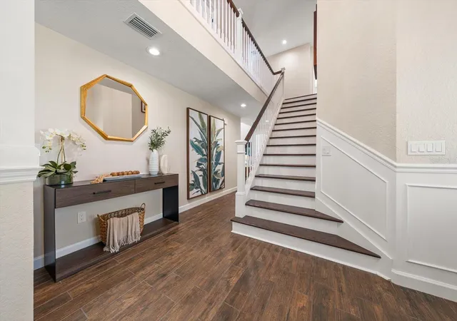 5th image of 1924 Dunloe Cir, Dunedin, FL 34698 | MLS# TB8539967