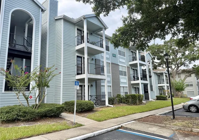 2nd image of 2550 N Alafaya Trl #2111, Orlando, FL 32826 | MLS# O6434550