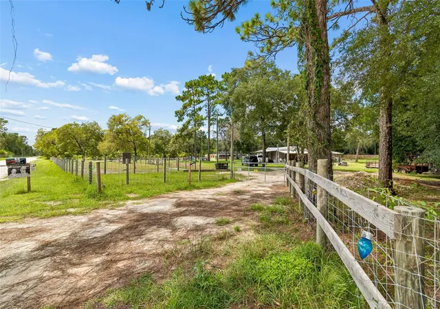 2nd image of 18020 Rigsby Rd, Spring Hill, FL 34610 | MLS# TB8539971