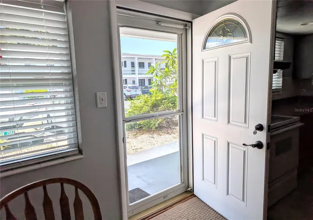 2nd image of 1531 Leisure Dr #F-3, Bradenton, FL 34207 | MLS# A4703328