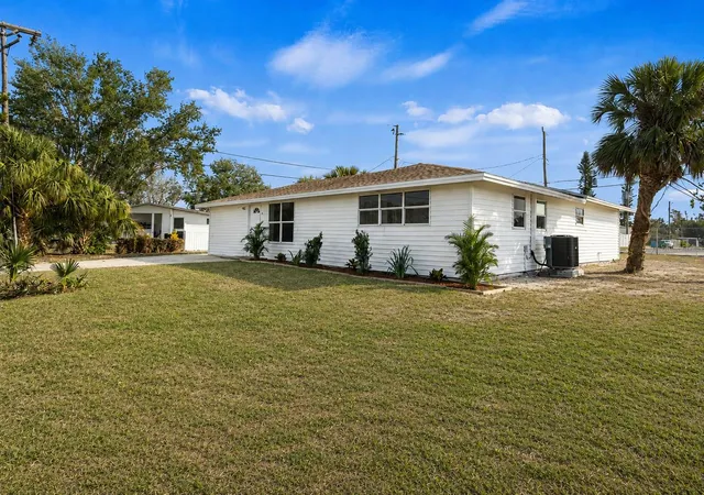 2nd image of 6211 Cornell Rd, Bradenton, FL 34207 | MLS# A4703332