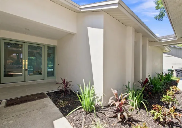 3rd image of 3126 Edgemoor Dr, Palm Harbor, FL 34685 | MLS# TB8539980
