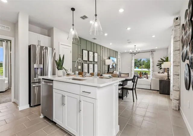 3rd image of 428 Liberty Bnd, Haines City, FL 33844 | MLS# O6434565