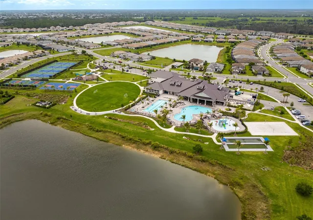 Photo 3 of Single family home for sale at 13845 Pine Lodge Ln, Fort Myers, FL 33913 | MLS# C7529727 | Listing updated on 2026-09-30