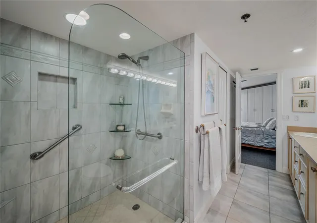 Photo 4 of Condo for sale at 888 Blvd Of The Arts #1008, Sarasota, FL 34236 | MLS# A4703338 | Listing updated on 2026-09-04