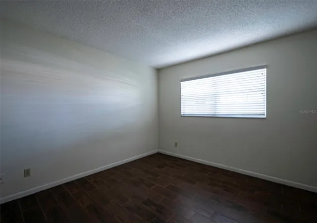 4th image of 1649 Sunny Brook Ln Ne #B105, Palm Bay, FL 32905 | MLS# V4950799