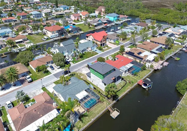Photo 5 of Single family home for sale at 9826 Is Harbor Dr, Port Richey, FL 34668 | MLS# TB8540027 | Listing updated on 2026-08-30
