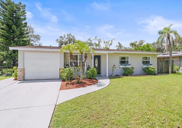 Photo 1 of Single family home for sale at 3338 Bailey St, Sarasota, FL 34237 | MLS# A4703343 | Listing updated on 2026-08-29