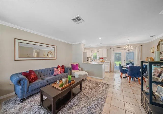 Photo 3 of Single family home for sale at 3338 Bailey St, Sarasota, FL 34237 | MLS# A4703343 | Listing updated on 2026-08-29