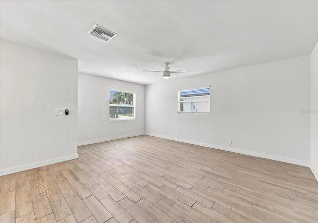 4th image of 6605 S Mascotte St, Tampa, FL 33616 | MLS# TB8540039