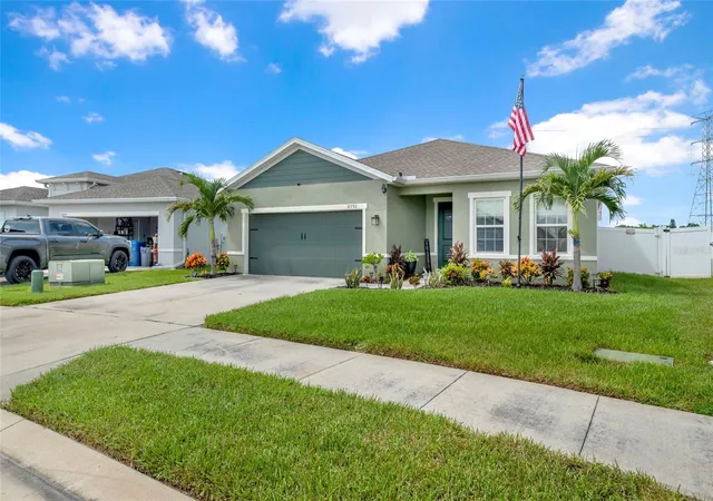 Photo 3 of Single family home for sale at 8792 Prairie Crk Dr, New Port Richey, FL 34655 | MLS# TB8540054 | Listing updated on 2026-08-19
