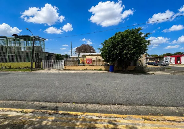 Photo 2 of Single family home for sale at 28 Urb Santa Juanita #AS-28, Bayamon, PR 00956 | MLS# PR9123505 | Listing updated on 2026-08-19