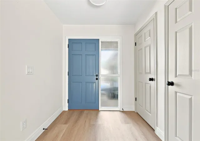 5th image of 1011 Manchester Cir, Winter Park, FL 32792 | MLS# O6434614