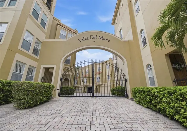 52nd image of 114 E Davis Blvd #8, Tampa, FL 33606 | MLS# TB8540062