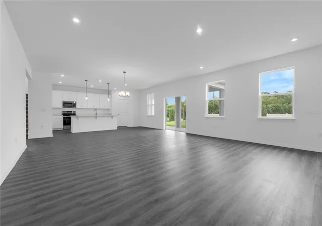 5th image of 1812 Horsetail Dr, Saint Cloud, FL 34771 | MLS# O6434623