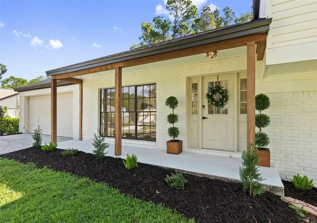 Photo 3 of Single family home for sale at 3720 Murray Dale Dr, Valrico, FL 33596 | MLS# O6434626 | Listing updated on 2026-09-02