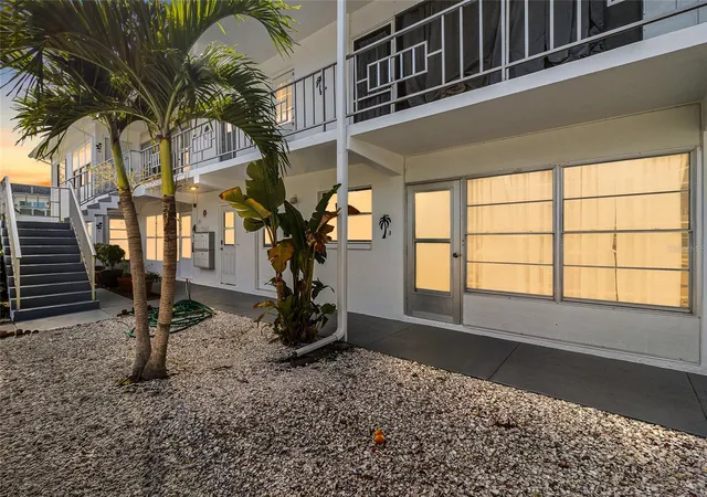 1st image of 1221 Drew St #B3, Clearwater, FL 33755 | MLS# TB8540076