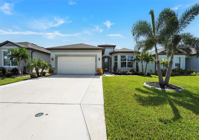 Photo 3 of Single family home for sale at 2930 61st Drive E, Ellenton, FL 34222 | MLS# A4703354 | Listing updated on 2026-10-09