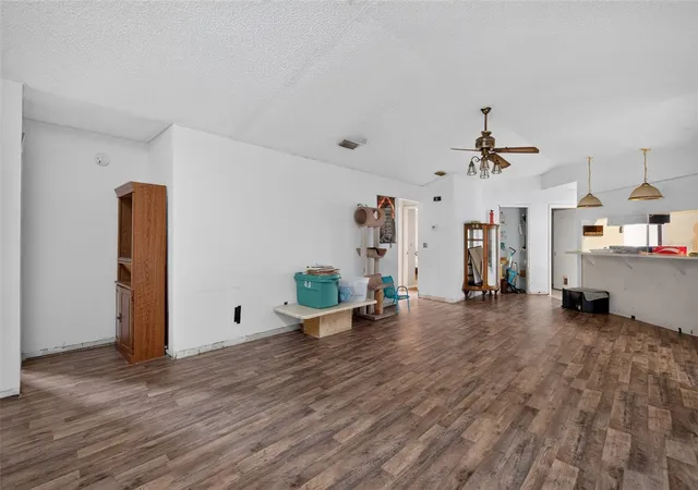 Photo 4 of Single family home for sale at 13277 Brewster Rd, Spring Hill, FL 34609 | MLS# TB8540104 | Listing updated on 2026-09-01