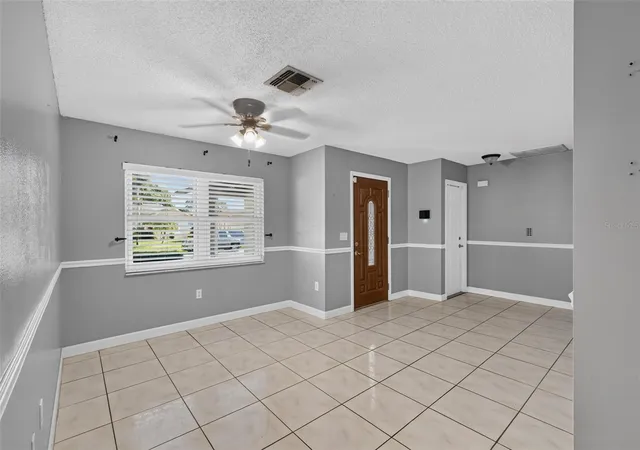 4th image of 3104 Dole St, Holiday, FL 34691 | MLS# TB8540107