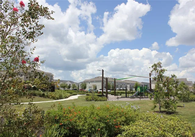 4th image of 1099 Lakeshore Breeze Pl Pl, Kissimmee, FL 34747 | MLS# G5116621