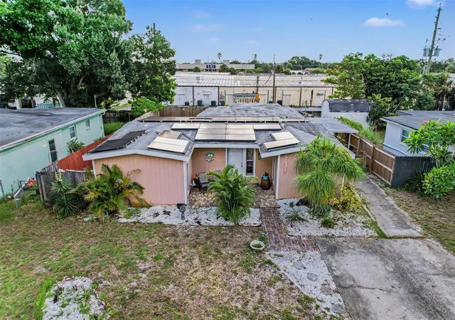 1st image of 9537 Crestview St, Seminole, FL 33772 | MLS# TB8540144