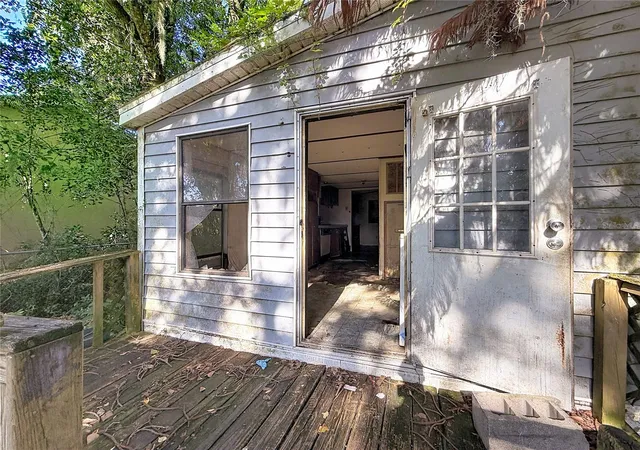 3rd image of 8216 Simpson Ln, Lakeland, FL 33809 | MLS# O6434671