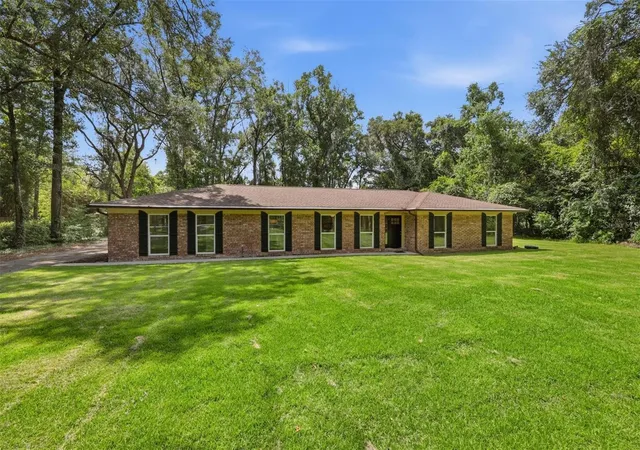 5th image of 226 Sw 80Th Blvd, Gainesville, FL 32607 | MLS# GC542845