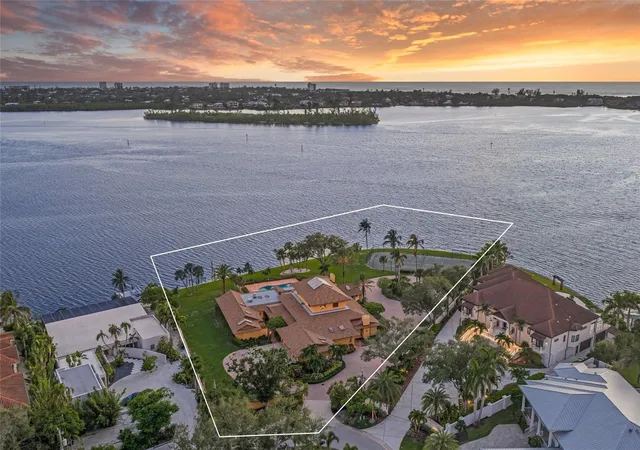 1st image of 1136 N Lake Shore Dr, Sarasota, FL 34231 | MLS# A4703378