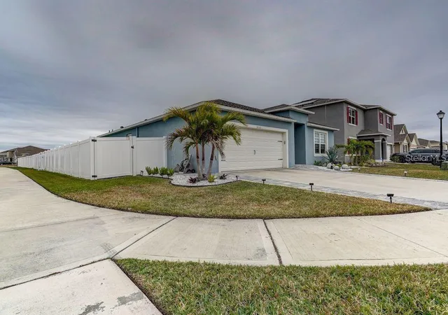 3rd image of 1836 Delrose Rd, Kindred, FL 34744 | MLS# S5155882