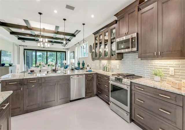 Photo 4 of Single family home for sale at 1197 Cresswind Blvd, Deland, FL 32724 | MLS# W7888713 | Listing updated on 2026-08-19
