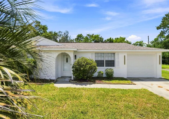 2nd image of 6214 Westport Dr, Port Richey, FL 34668 | MLS# W7888714