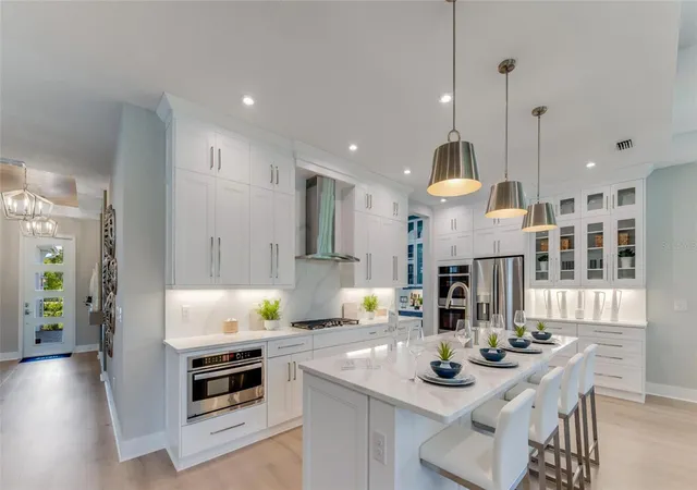 Photo 4 of Single family home for sale at 1246 Cresswind Blvd, Deland, FL 32724 | MLS# W7888715 | Listing updated on 2026-08-19