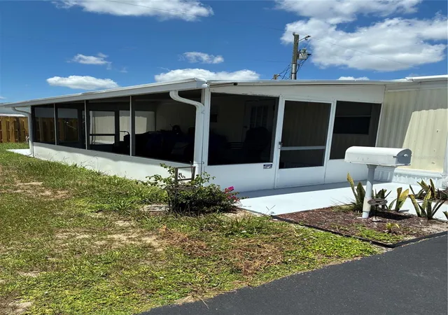 4th image of 30425 Tiger Tail Rd #346, Sebring, FL 33870 | MLS# P4939632