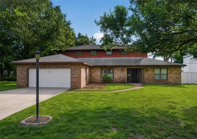 Photo 1 of Single family home for sale at 3513 Marwood Dr, Orlando, FL 32806 | MLS# O6434727 | Listing updated on 2026-09-05