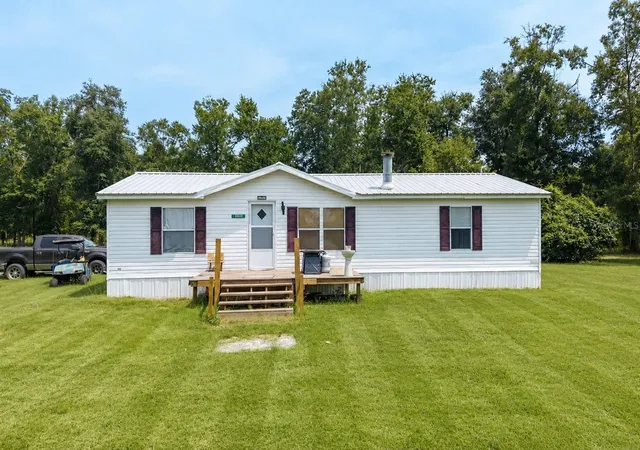 Photo 1 of Manufactured home for sale at 12329 176th Street, Mc Alpin, FL 32062 | MLS# C7529748 | Listing updated on 2026-09-05