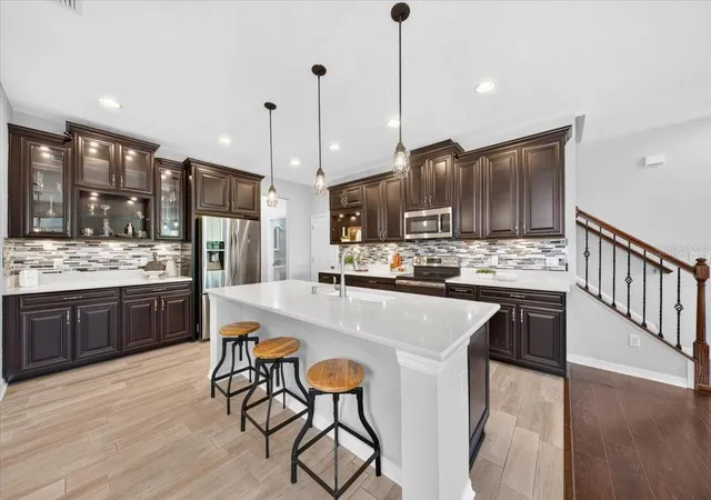 4th image of 11528 Crowned Sparrow Ln, Tampa, FL 33626 | MLS# TB8540234