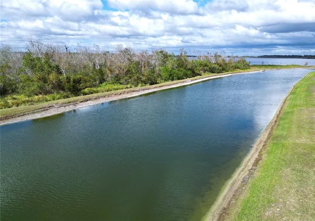 2nd image of 465 Adams View Ln, Auburndale, FL 33823 | MLS# L4964408