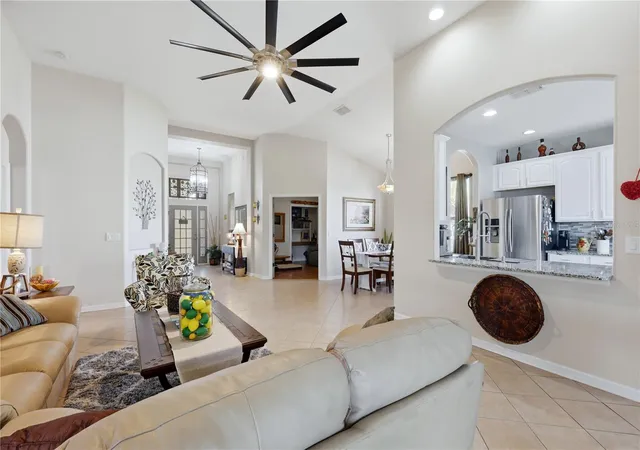 2nd image of 5310 72nd St E, Palmetto, FL 34221 | MLS# A4703403