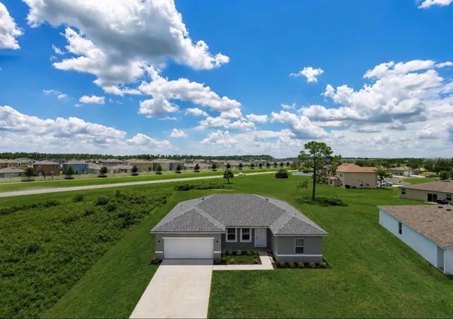 Photo 1 of Sale Pending at 237 Cimarron Dr, Kissimmee, FL 34759 | MLS# O6434761 | Listing updated on 2026-09-02