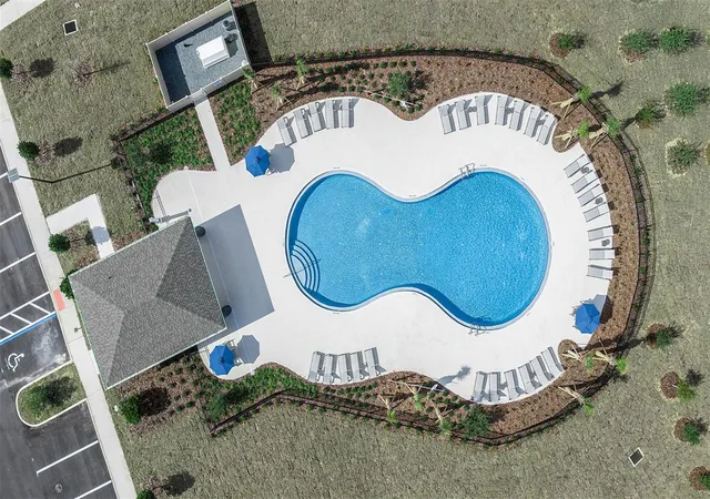 2nd image of 241 Streamwater Wy, Groveland, FL 34736 | MLS# O6434768