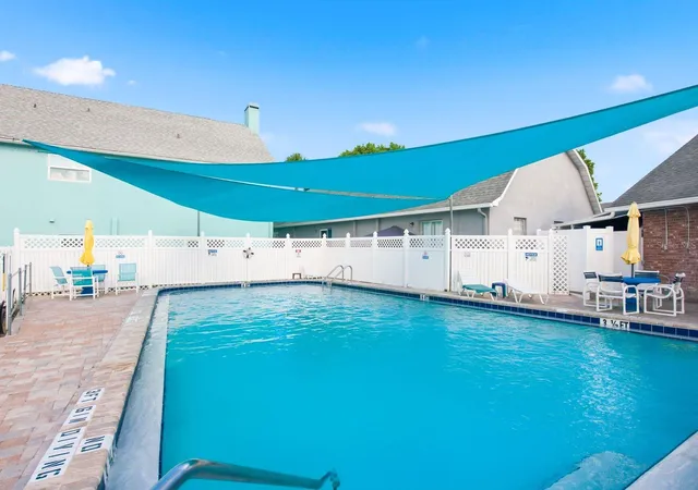 Listing Photo 2 - Condo for sale in building located at 6206 Wilds Dr, NEW PORT RICHEY, FL 34653 - Unit #5A