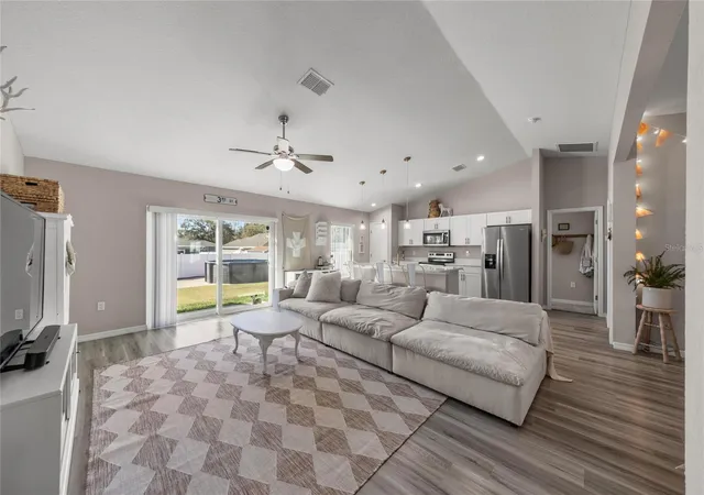 5th image of 17708 Sw 114Th Ln, Dunnellon, FL 34432 | MLS# OM730680