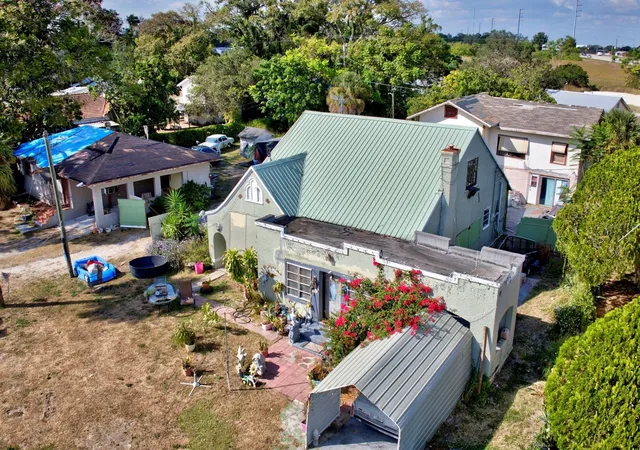 1st image of 2577 Lake Lillian Dr, Avon Park, FL 33825 | MLS# C7529754