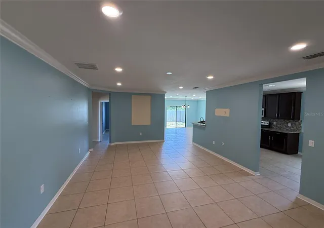 2nd image of 3920 Willow Walk Dr, Palmetto, FL 34221 | MLS# TB8540329
