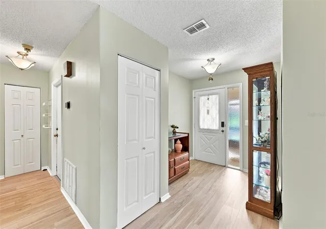 4th image of 1618 Layton Ct, Sun City Center, FL 33573 | MLS# TB8540334