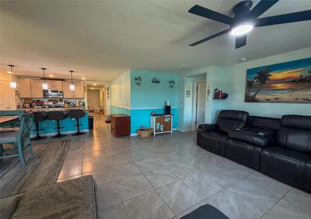 4th image of 4120 Quiet Rain Ct, Palmetto, FL 34221 | MLS# O6434815
