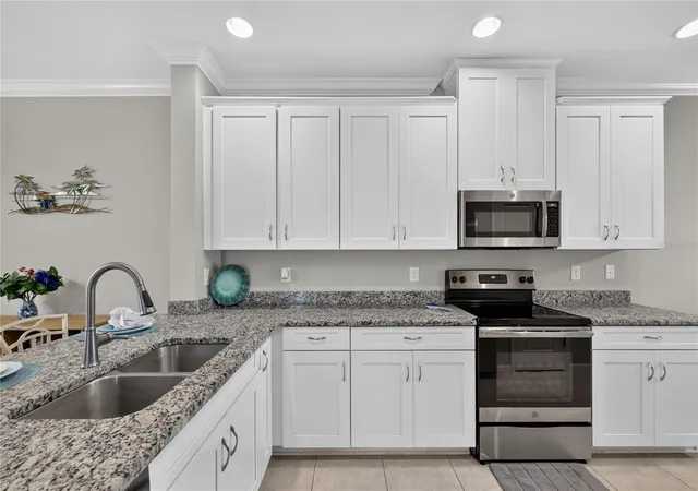 5th image of 12710 Sorrento Wy, Bradenton, FL 34211
