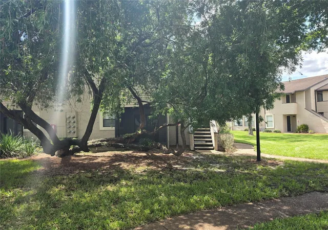 3rd image of 3019 Antique Oaks Cir #127, Winter Park, FL 32792 | MLS# O6434819